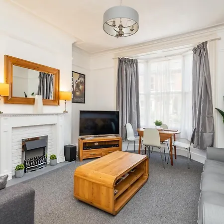 Stunning 1 Bed Right In The Heart Of Lejlighed